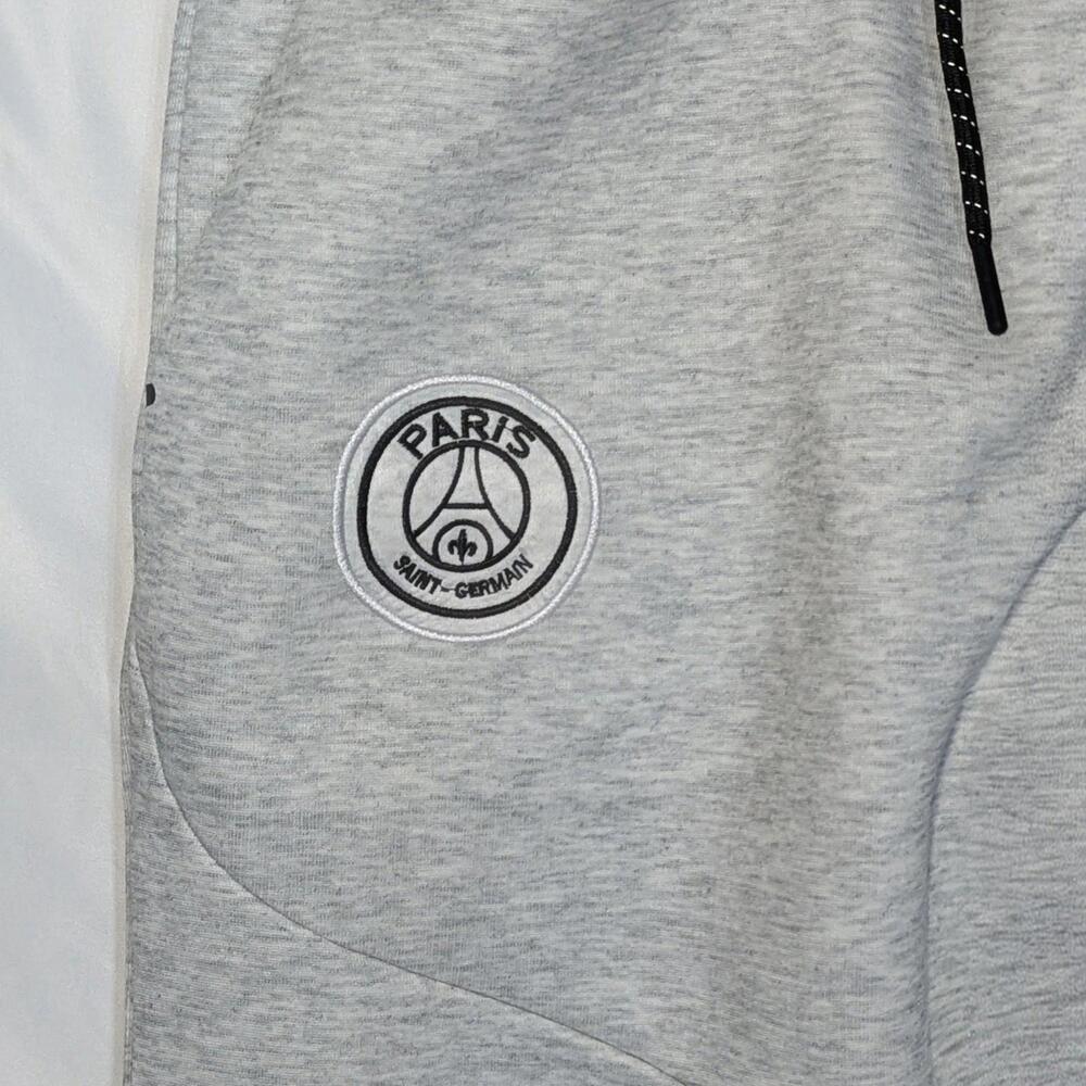 NIKE x PSG Paris Saint-Germain Joggers Sweatpants Gray Men’s XL NWT Zip Pocket - Picture 2 of 7